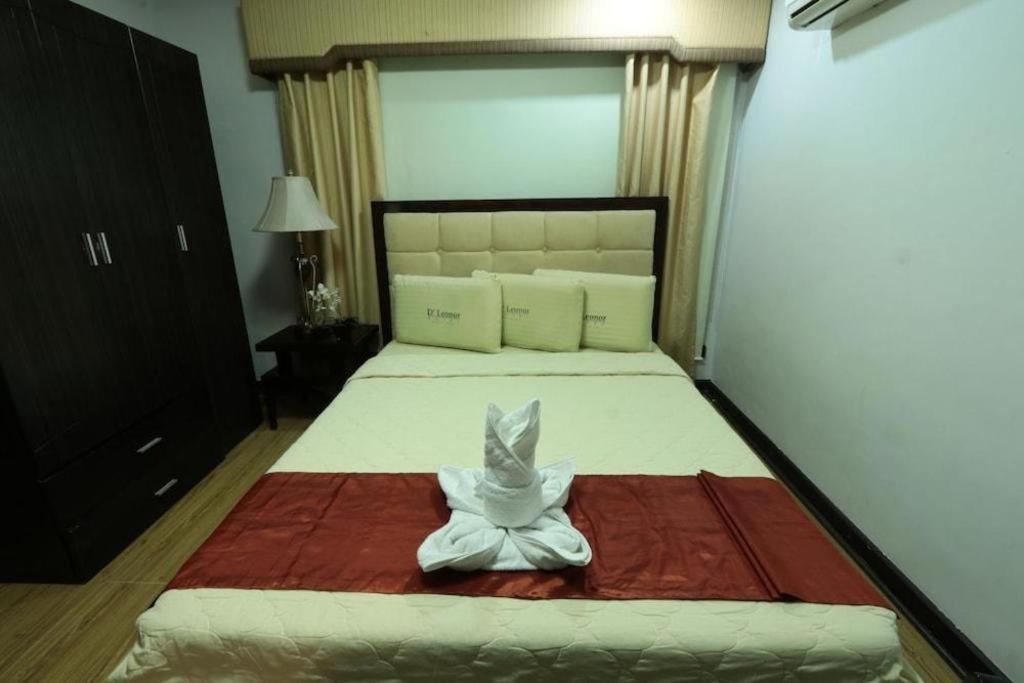 D' Leonor Hotel Davao City Buitenkant foto