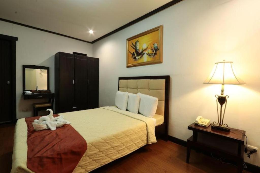 D' Leonor Hotel Davao City Buitenkant foto